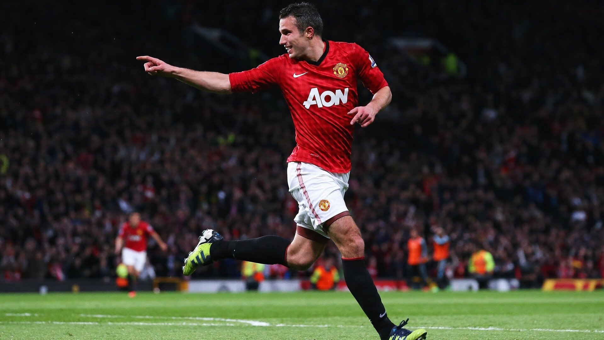 梅西连续七场比赛得分超过险胜，切尔西不断突破！热度持续攀升