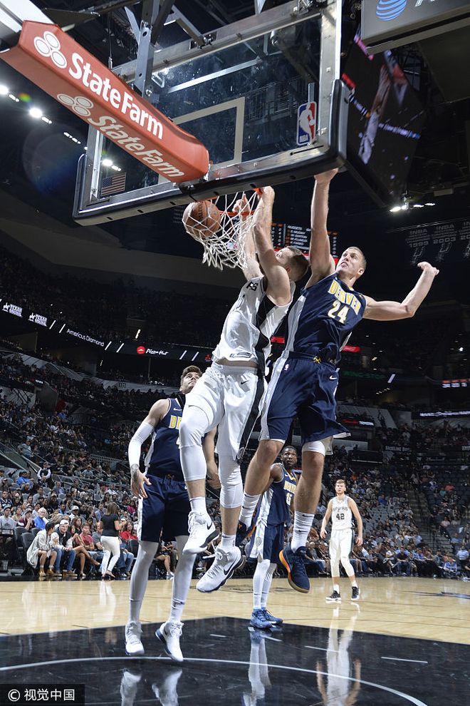 包含数据复盘：丹佛掘金八强战对阵圣安东尼奥马刺，利拉德效率值爆表的词条